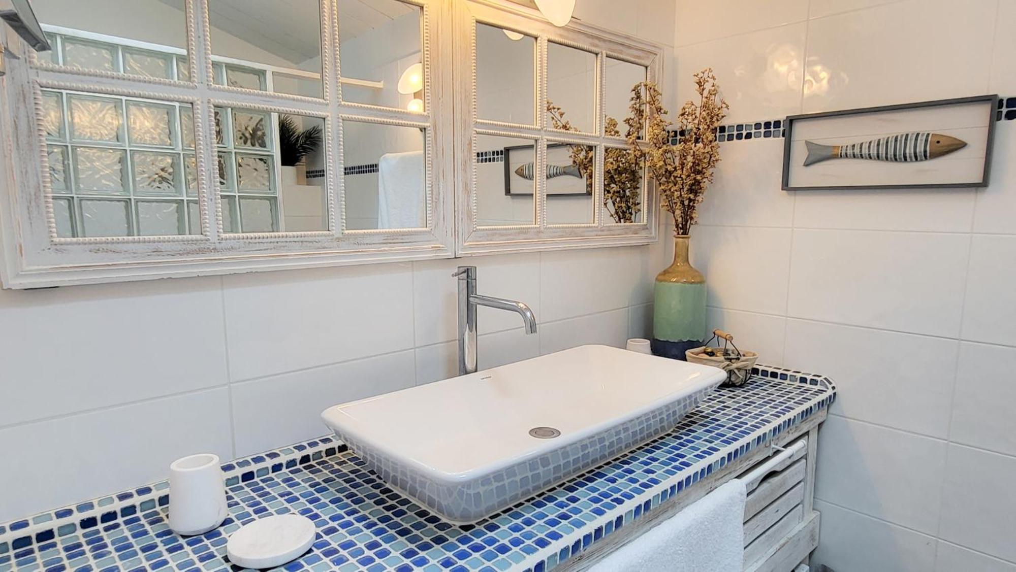 La Martinoise Garden Hotel Saint-Martin-de-Re Room photo